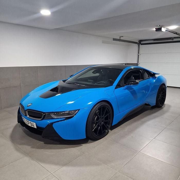Usado 2016 BMW i8 Sport Line Coupé | € 69.000 - Imagem 1/4