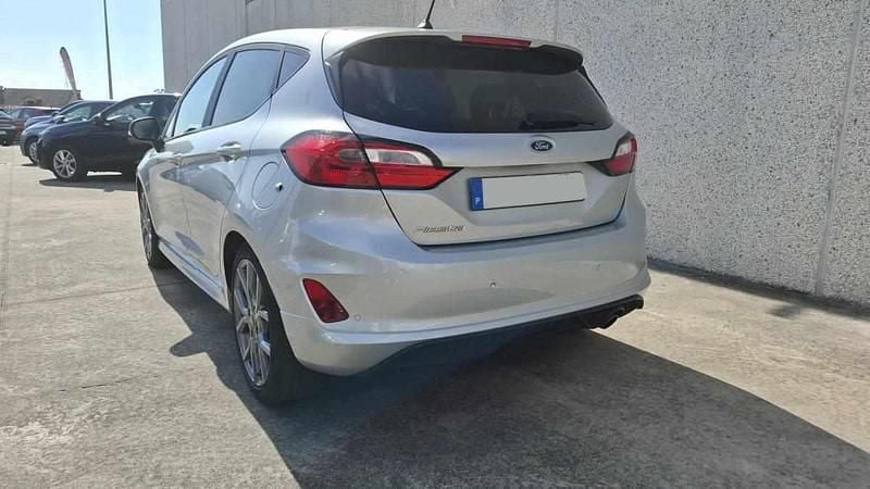 Usado Ford Fiesta 100 HP (73 kW) 2022 Cinzento Citadino