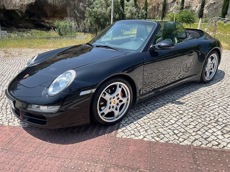 Preto Usado 2007 Porsche 911 Carrera 4S Cabriolet Cabrios | € 72.890 - Imagem 1/4