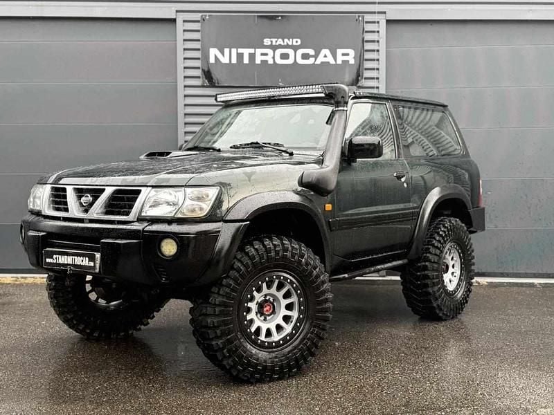 Usado Nissan Patrol 129 HP (94 kW) 1998 Verde SUV