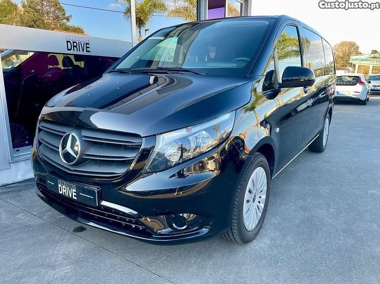 Preto Usado 2022 Mercedes Vito Van | € 44.900 (Preço elevado) - Imagem 1/1