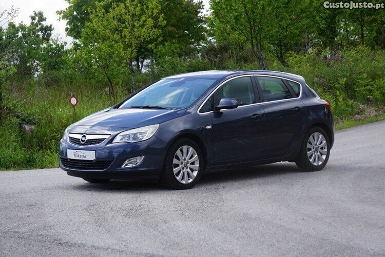 Azul Usado 2010 Opel Astra | € 6.500 (Bom preço) - Imagem 1/1