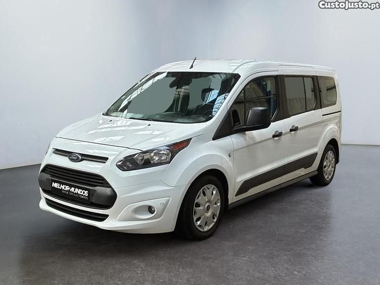 Branco Usado 2017 Ford Tourneo Trend SUV | € 17.750 - Imagem 1/1