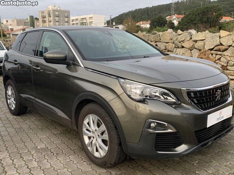Branco Usado 2019 Peugeot 3008 Active SUV | € 19.990 (Preço justo) - Imagem 1/1