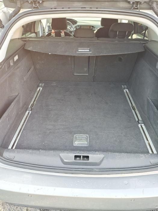 Usado Peugeot 308 SW Business-Line 115 HP (84 kW) 2014 Carrinha