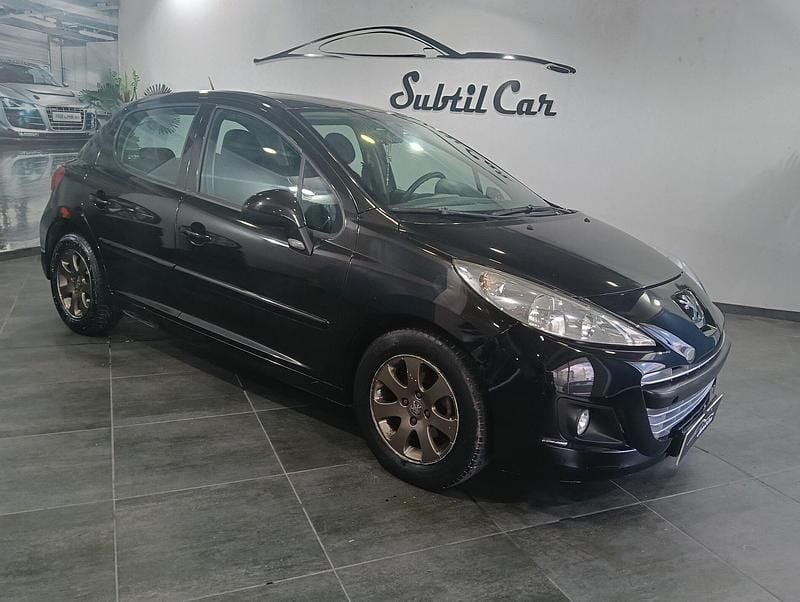 Preto Usado 2010 Peugeot 207 Sport | € 4.990 (Bom preço) - Imagem 1/4