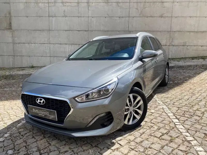 Cinzento Usado 2020 Hyundai i30 Style Carrinha | € 15.900 (Bom preço) - Imagem 1/4