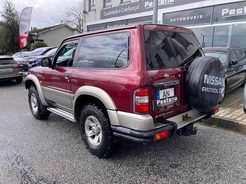 Usado Nissan Patrol 160 HP (117 kW) 2003 Outra SUV