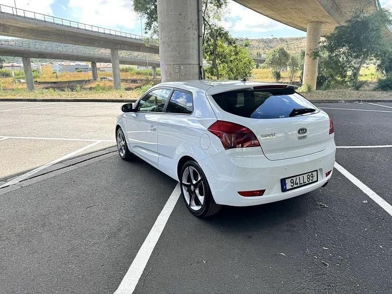 Usado 2011 Kia Ceed | € 5.700 (Bom preço) - Imagem 1/4