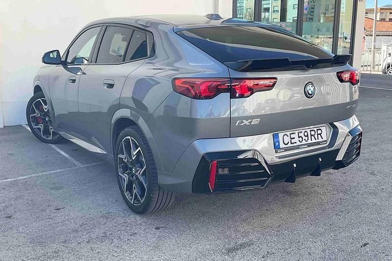 Novo BMW iX2 Comfort Edition 150 kW (204 HP) 2026 Cinzento SUV