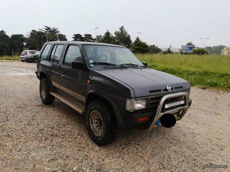 Nissan terrano i