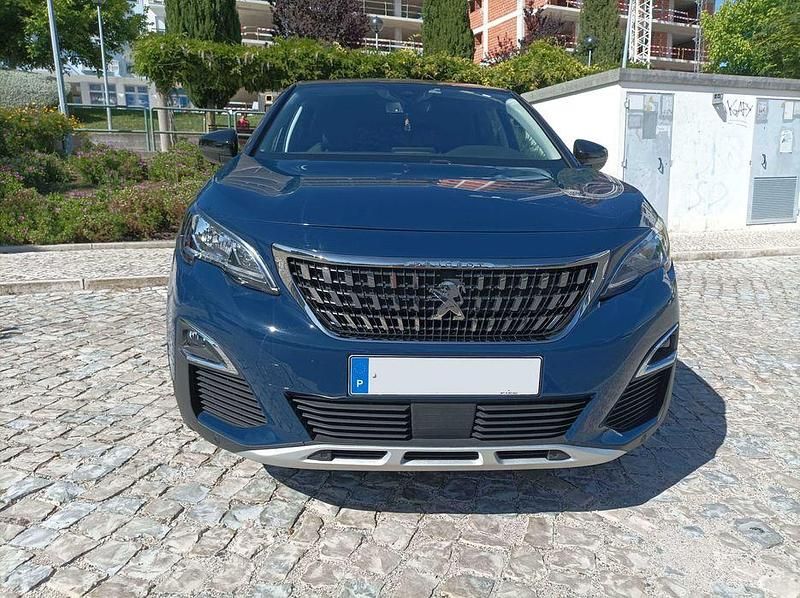 Usado Peugeot 3008 225 HP (165 kW) 2020 Sedan