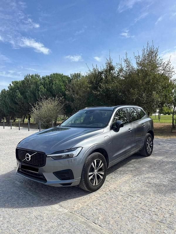 Usado Volvo XC60 340 HP (250 kW) 2021 Cinzento SUV