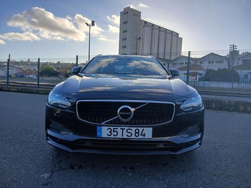 Usado Volvo V90 Inscription 190 HP (139 kW) 2017 Preto Carrinha
