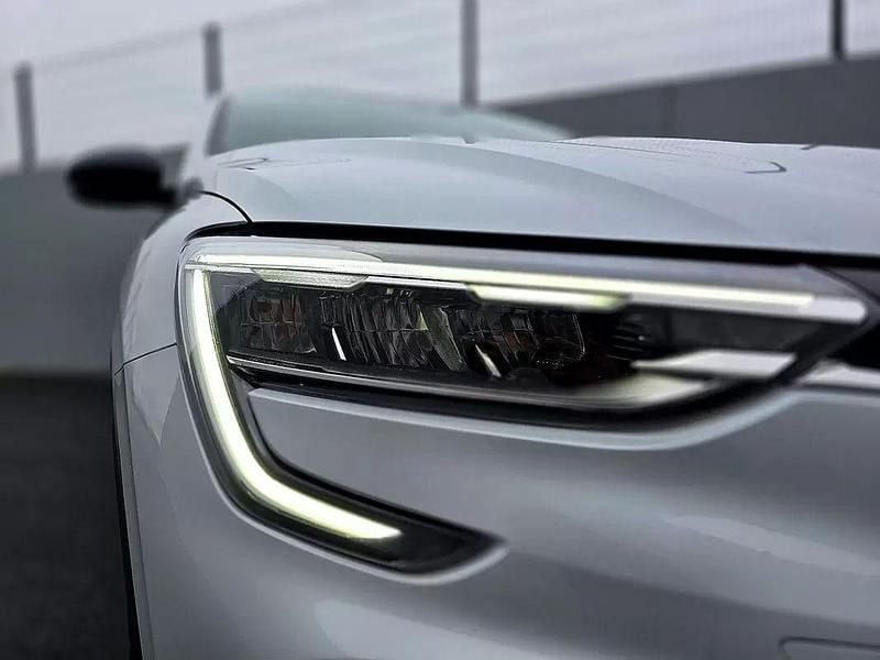 Usado Renault Arkana R.S. 143 HP (105 kW) 2021 Branco SUV