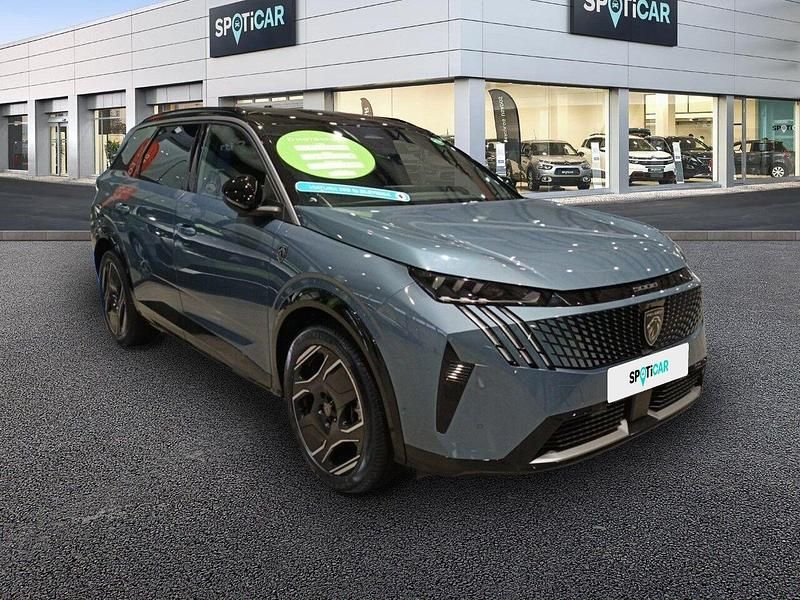 Usado Peugeot 5008 Allure 156 kW (213 HP) 2025 Azul Monovolume