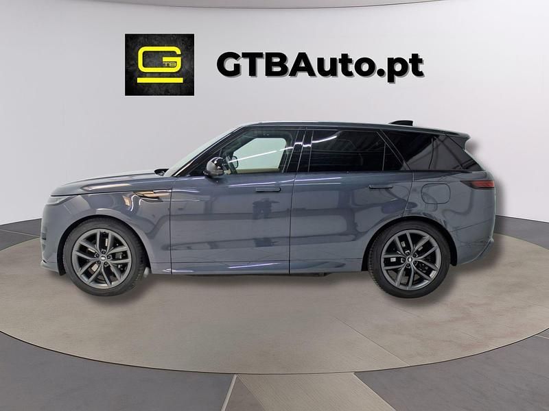 Azul Usado 2024 Land Rover Range Rover SE Dynamic SUV | € 109.500 - Imagem 1/4