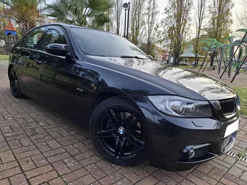 Usado BMW 320 163 HP (119 kW) 2006 Preto Sedan