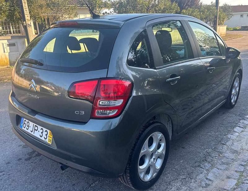 Usado Citroën C3 73 HP (53 kW) 2010 Cinzento Cabrios