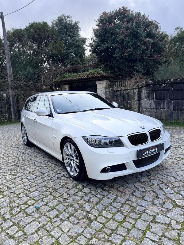 Usado BMW 318 143 HP (105 kW) 2011 Branco Carrinha