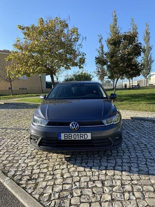 Usado 2023 VW Polo Life Sedan | € 16.900 (Preço justo) - Imagem 1/4