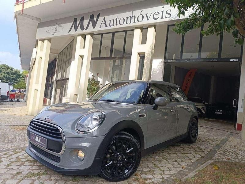 Cinza Usado 2017 Mini ONE Citadino | € 17.500 (Preço justo) - Imagem 1/4