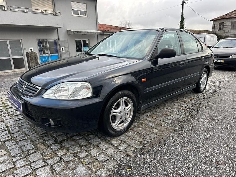 Preto Usado 1999 Honda Civic S Sedan | € 2.500 (Preço justo) - Imagem 1/4
