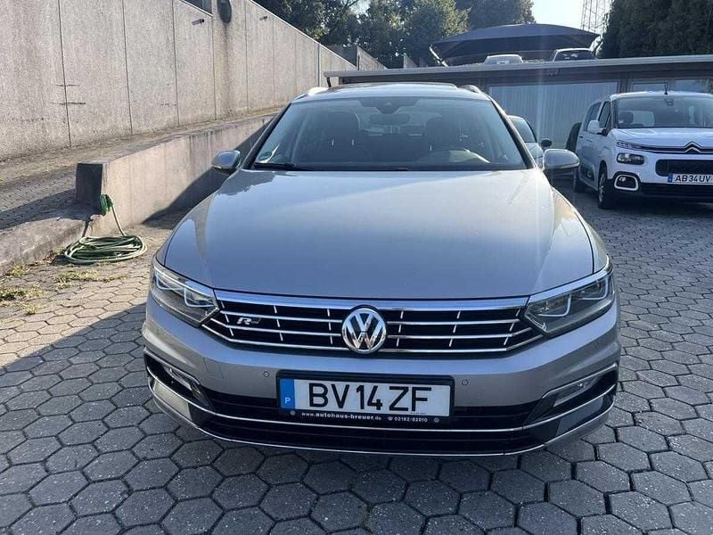 Cinzento Usado 2016 VW Passat Carrinha | € 13.950 (Bom preço) - Imagem 1/4