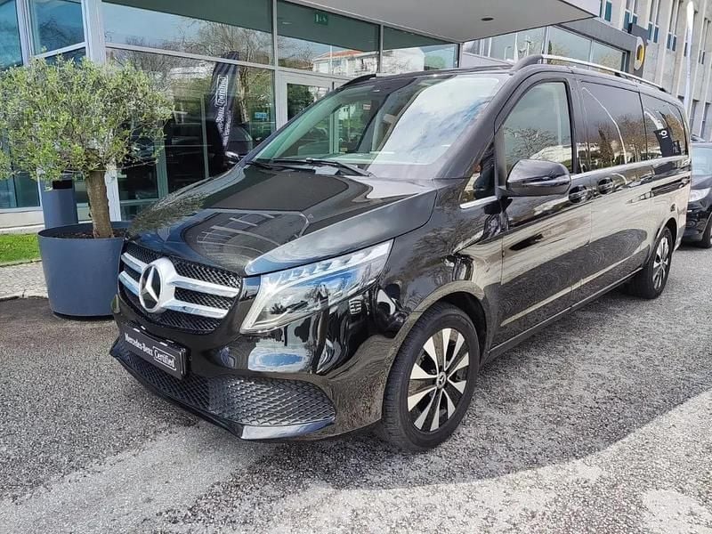 Preto obsidian Usado 2024 Mercedes V250 Avantgarde Monovolume | € 78.000 (Preço justo) - Imagem 1/4