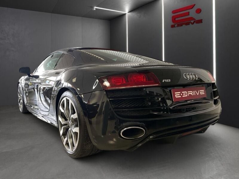 Usado Audi R8 Coupé Design 525 HP (386 kW) 2013 Preto Coupé