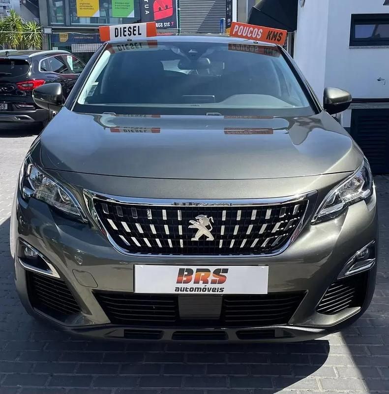 Castanho Usado 2019 Peugeot 3008 Active SUV | € 21.450 (Preço justo) - Imagem 1/4