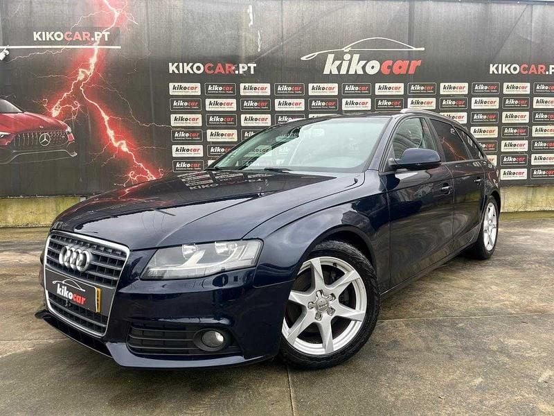 Usado Audi A4 Business 143 HP (105 kW) 2010 Azul Carrinha