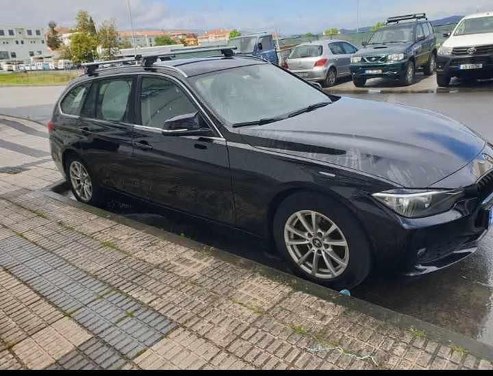 Preto Usado 2015 BMW 320 Efficient Dynamics Carrinha | € 19.000 (Preço justo) - Imagem 1/4