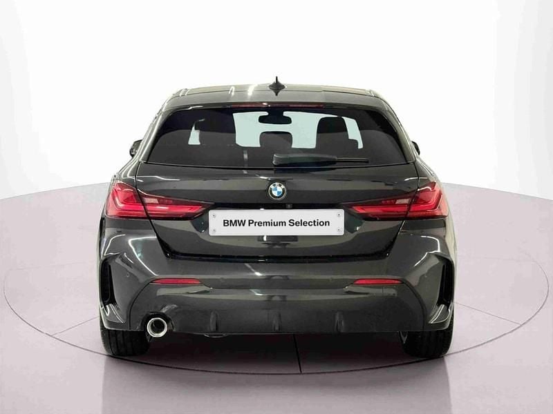 Usado BMW 116 116 HP (85 kW) 2024 Preto Citadino