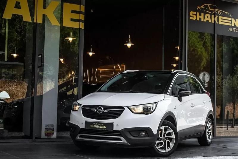Branco Usado 2017 Opel Crossland X Innovation SUV | € 9.990 (Bom preço) - Imagem 1/4