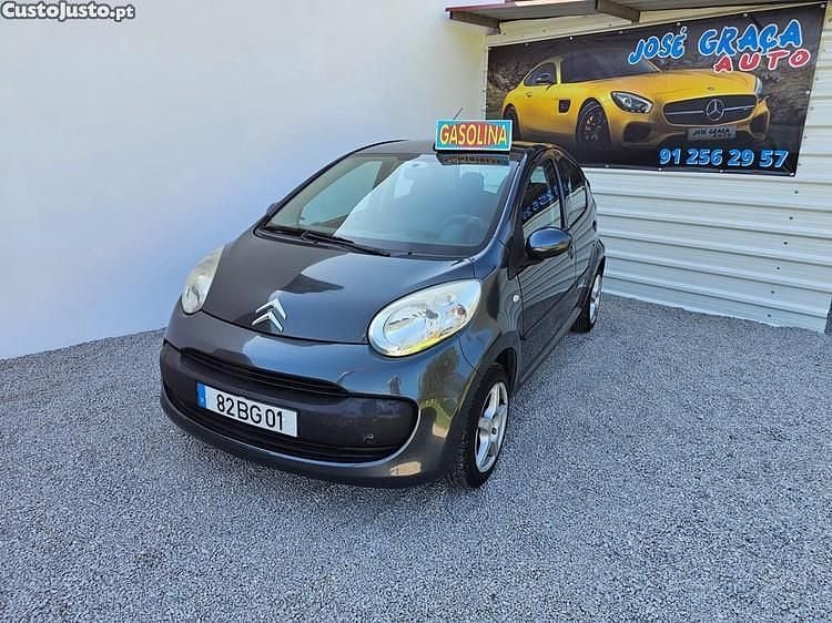 Cinza Usado 2006 Citroën C1 Citadino | € 2.950 (Bom preço) - Imagem 1/1