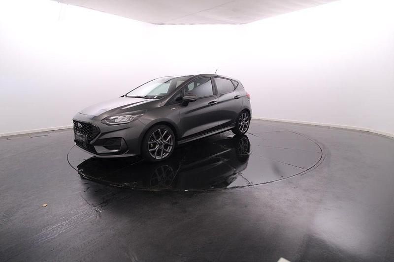 Cinzento Usado 2022 Ford Fiesta Citadino | € 17.450 (Preço justo) - Imagem 1/4