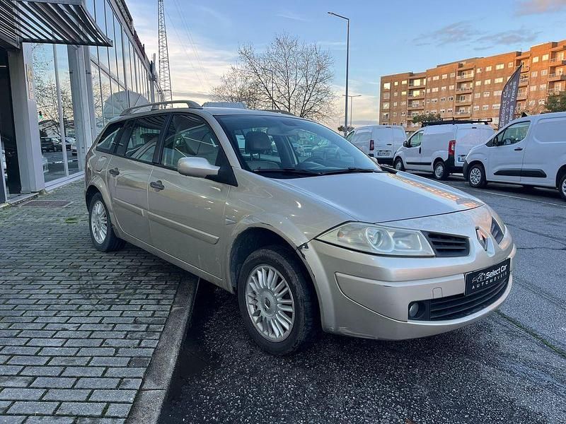 Usado Renault Mégane GrandTour Luxe 105 HP (77 kW) 2007 Outro Carrinha