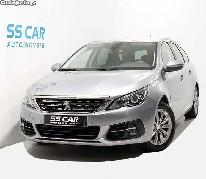 Cinza Usado 2020 Peugeot 308 Style Carrinha | € 12.950 (Super Preço) - Imagem 1/1