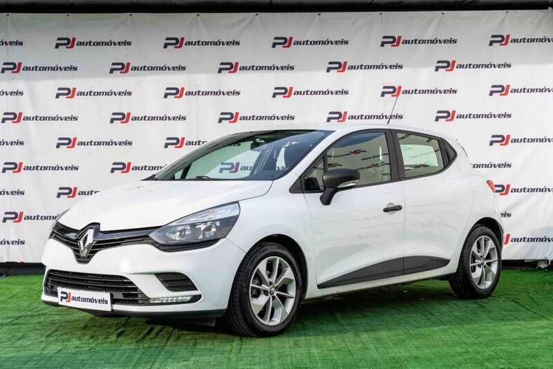 Branco Usado 2018 Renault Clio IV Expression | € 8.750 (Super Preço) - Imagem 1/4