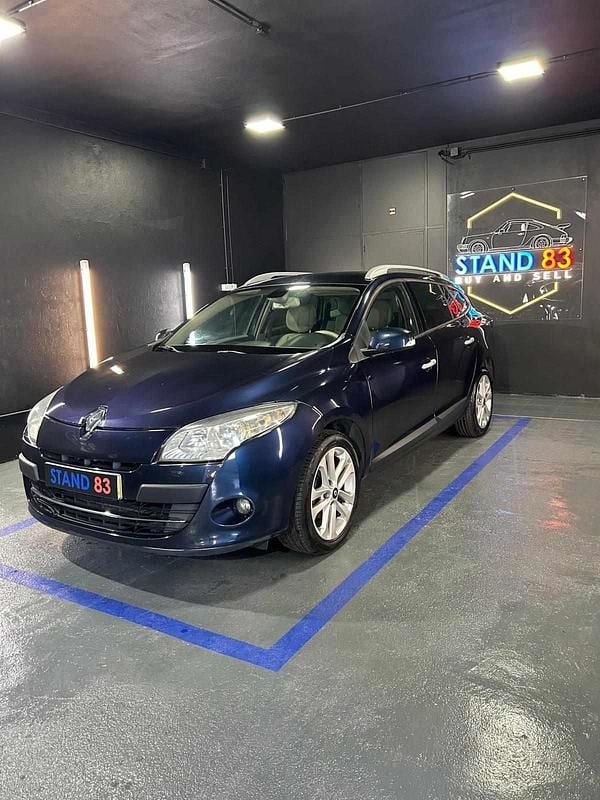 Usado Renault Mégane GrandTour 110 HP (80 kW) 2010 Azul Carrinha