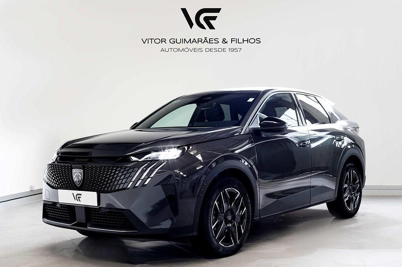 Cinza Usado 2024 Peugeot 3008 Allure SUV | € 36.990 - Imagem 1/4