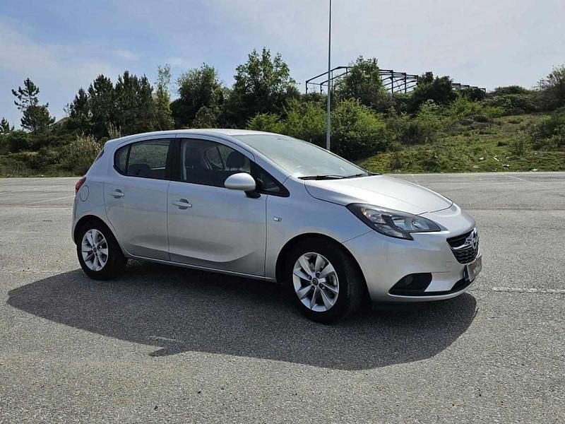 Usado Opel Corsa Edition 95 HP (69 kW) 2016 Cinzento Citadino