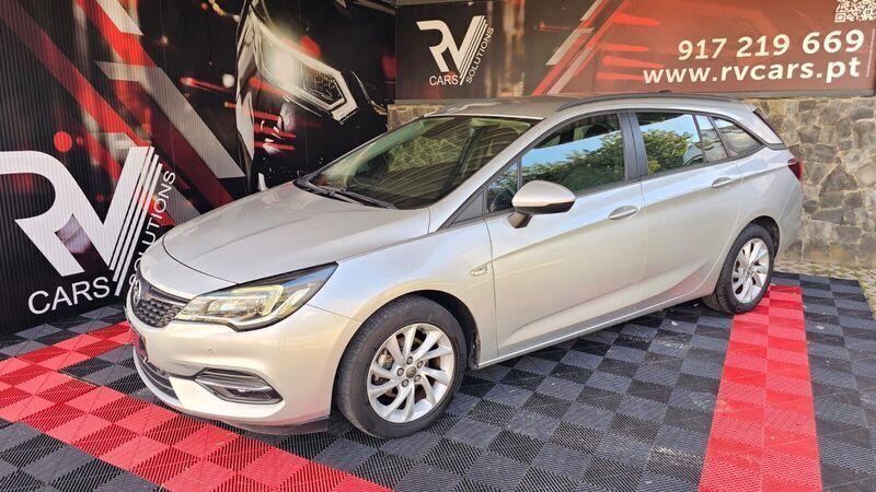 Usado Opel Astra Business Edition 122 HP (89 kW) 2020 Cinza Carrinha