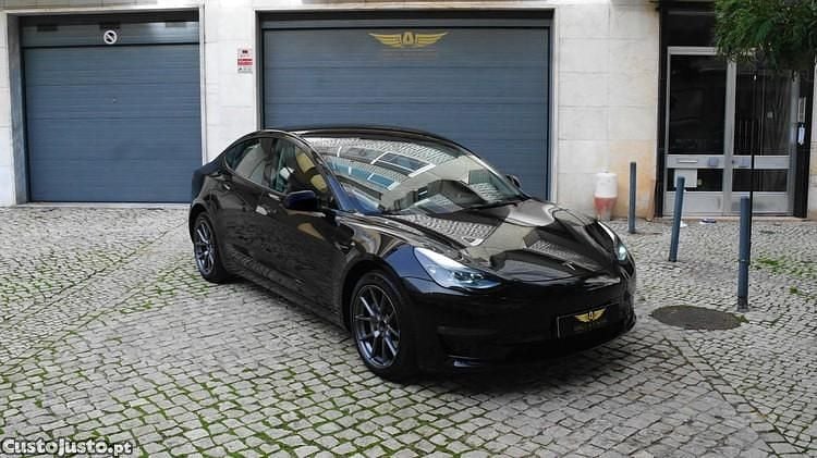 Preto Usado 2023 Tesla Model 3 Sedan | € 29.990 (Preço justo) - Imagem 1/1