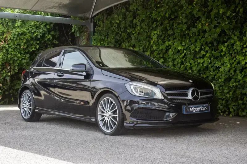 Preto Usado 2014 Mercedes A180 AMG line Citadino | € 14.900 (Preço justo) - Imagem 1/4