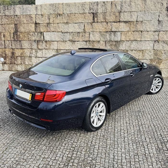 Usado BMW 525 204 HP (150 kW) 2010 Sedan