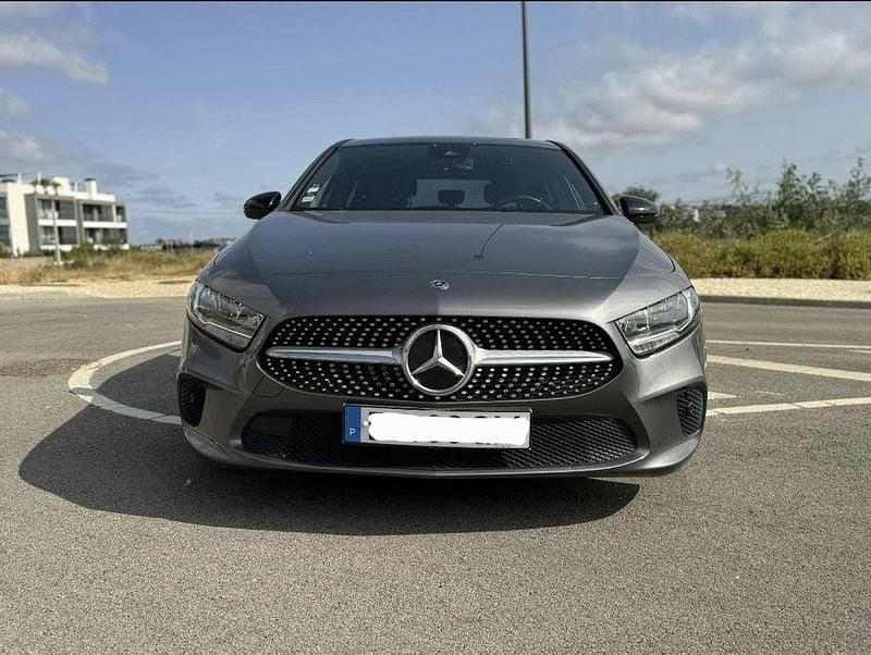 Usado 2019 Mercedes A180 Sedan | € 20.900 (Super Preço) - Imagem 1/4