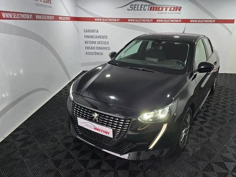Usado Peugeot 208 75 HP (55 kW) 2021 Preto Citadino