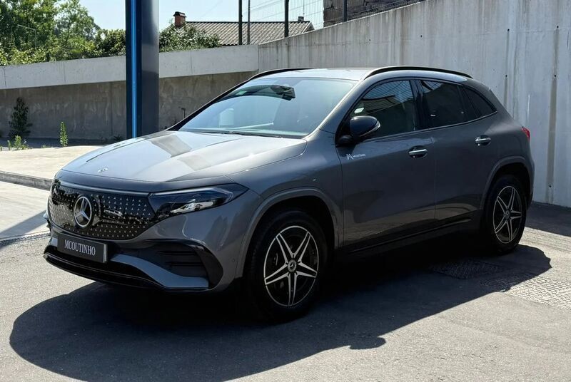 Cinza Novo 2025 Mercedes EQA250+ AMG line SUV | € 52.990 (Preço justo) - Imagem 1/4